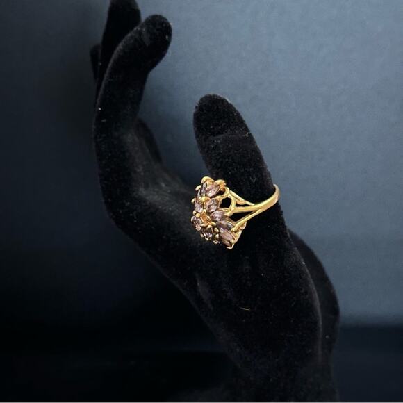 Vintage Pink Amethyst Crystal Ring - Picture 2 of 10